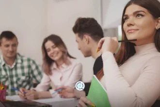 Como Direcionar Seu Currículo para Vagas Home Office, ANALISTA FINANCEIRO: Vaga Onde Você Escolhe: Híbrido ou 100% Home Office com Auxílio Remoto e Mais!, ANALISTA DE R&S: Vaga 100% Home Office no Grupo Seres com Benefícios Flexíveis e Muito Mais!, ASSISTENTE FISCAL: Vaga Presencial na Gold Food Service com Salário de R$ 2.400 + benefícios!, ANALISTA DE RH: Vaga Híbrida com Salário de R$ 4.157,88 + Gympass, Auxílio Remoto e Mais!, ASSISTENTE ADMINISTRATIVO: Vaga 100% Home Office na Queiroz Cavalcanti Advocacia, TÍTULO DA VAGA: ANALISTA ADMINISTRATIVO: Vaga Home Office na MJV Technology & Innovation com Flexibilidade Global e Muito Mais!, AUXILIAR COMERCIAL: Vaga Home Office na Crie Soluções RH com Estrutura de Escritório e muito mais!, AUXILIAR ADMINISTRATIVO: A Hubert Abriu Vaga com Gympass, DayOff para Integrar Seu Time em SP, ASSISTENTE ADMINISTRATIVO: Vaga 100% Home Office na VR Consultoria, com Salário de R$ 2.000,00!, CONSULTOR DE VENDAS: Oportunidade 100% Home Office na Comparar Seguro de Viagem, A Importância da Formação Contínua para Conquistar Vagas